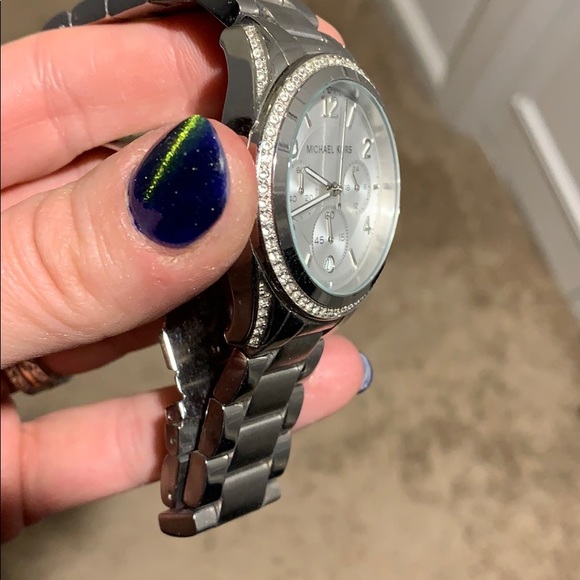 MK watch - Picture 3 of 6